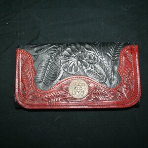 Tooled Black/Brown Tri-Fold Wallet